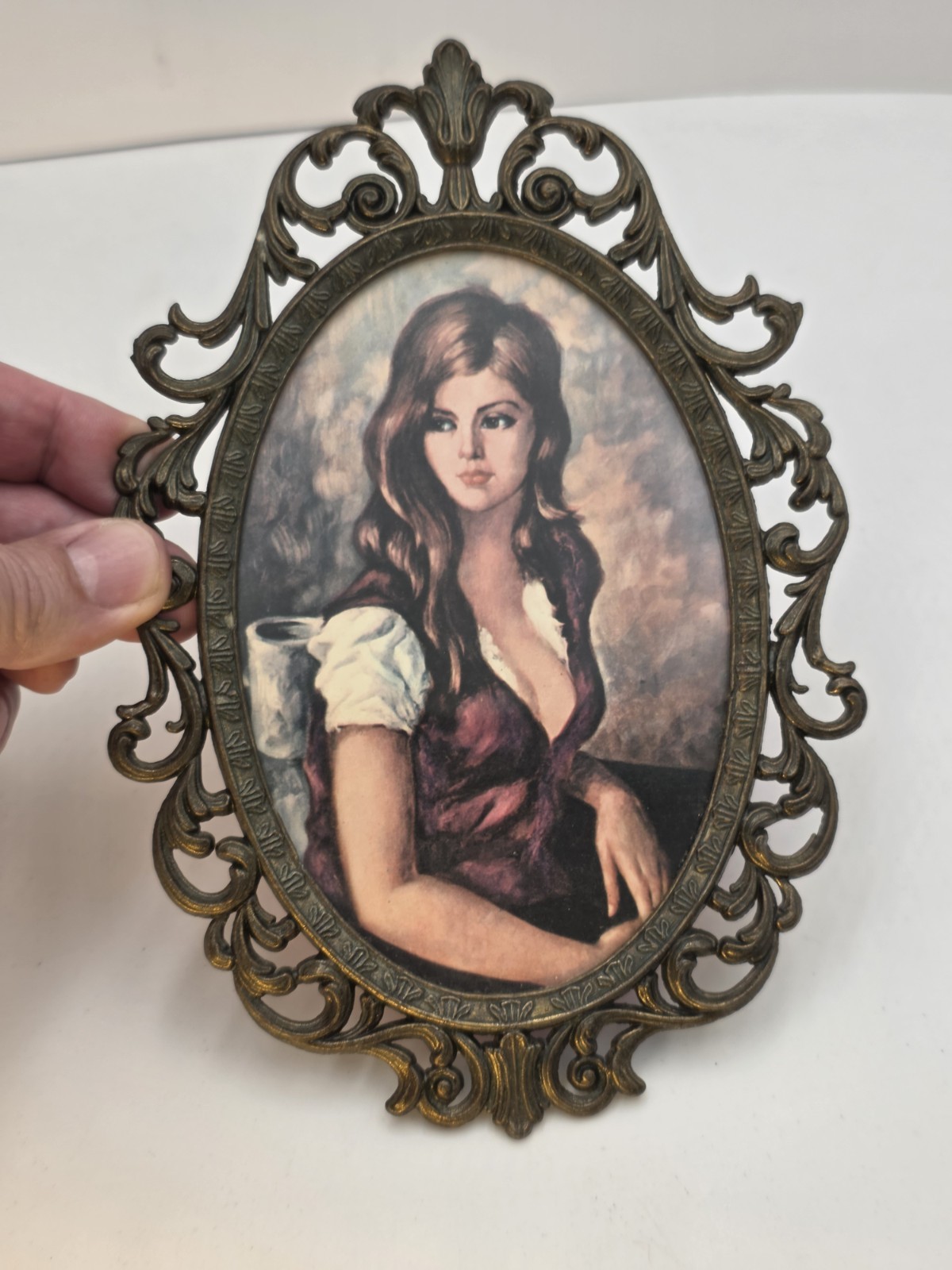 VTG Italian Florentine Brass Frame Portrait Lady Oval Gallery Wall Art 8″