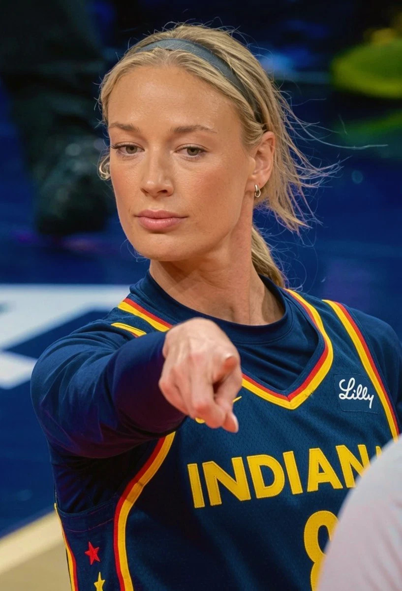 Sophie Cunningham Point Professional Women’s Basketball Picture Poster Photo