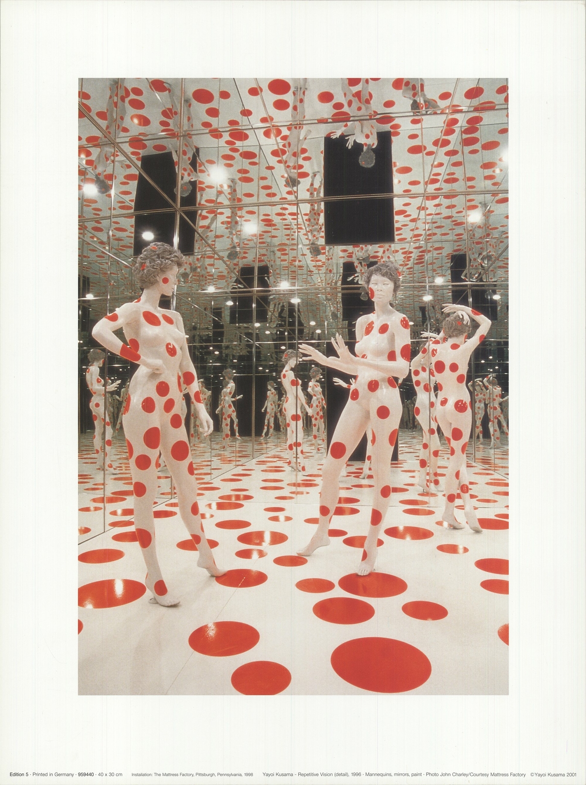 YAYOI KUSAMA Repetitive Vision (Detail, 2001