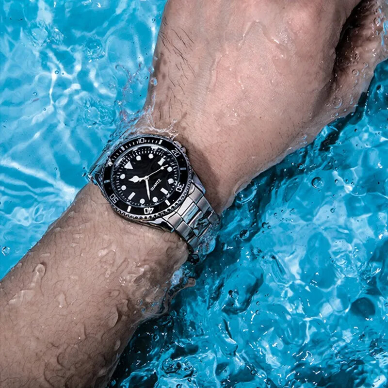 Men’s Luxury Stainless Steel Band Analog Wrist Watch