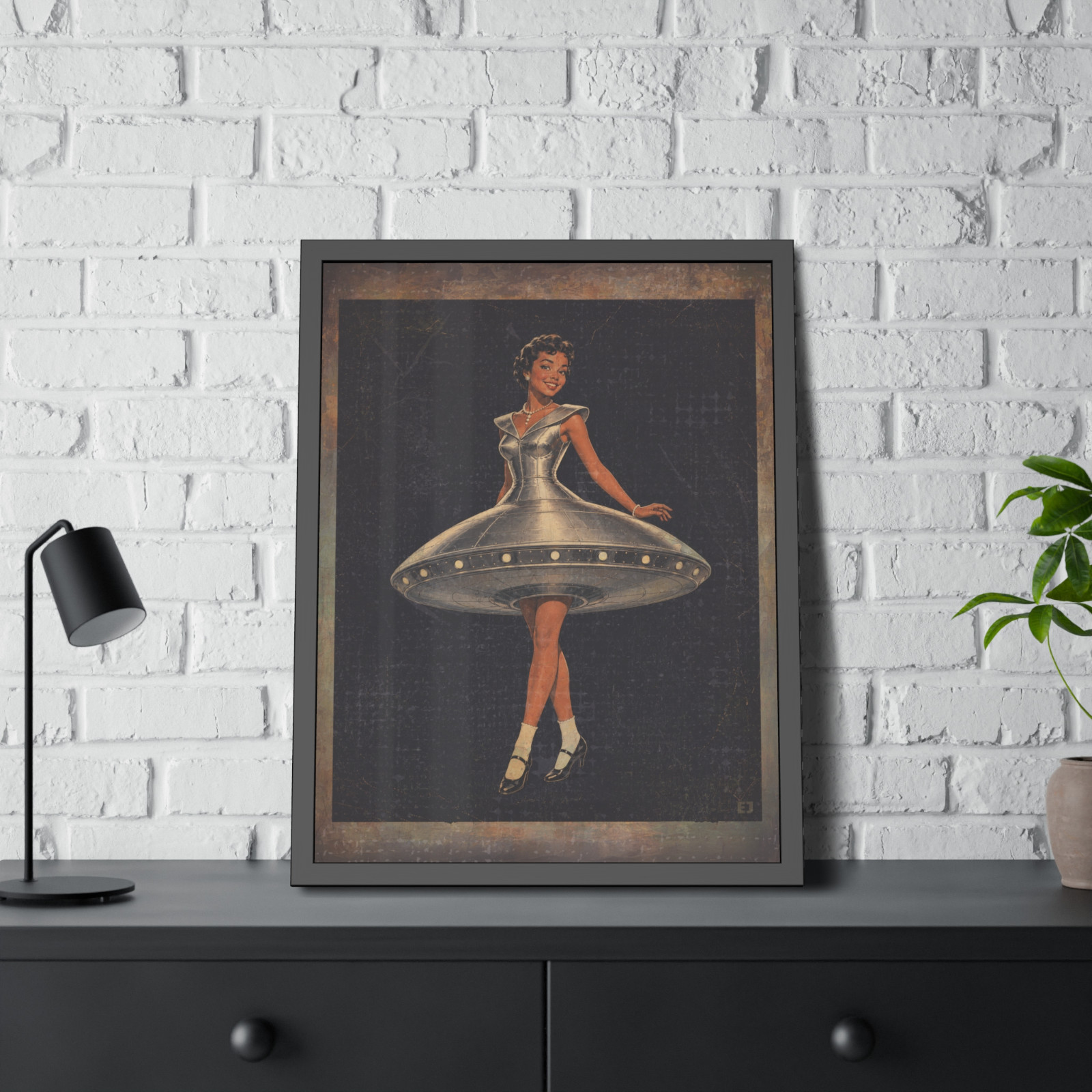 Vintage PINUP GIRL UFO Wall Art, SCI-FI Pin Up Fashion Poster, Alien UAP Dress