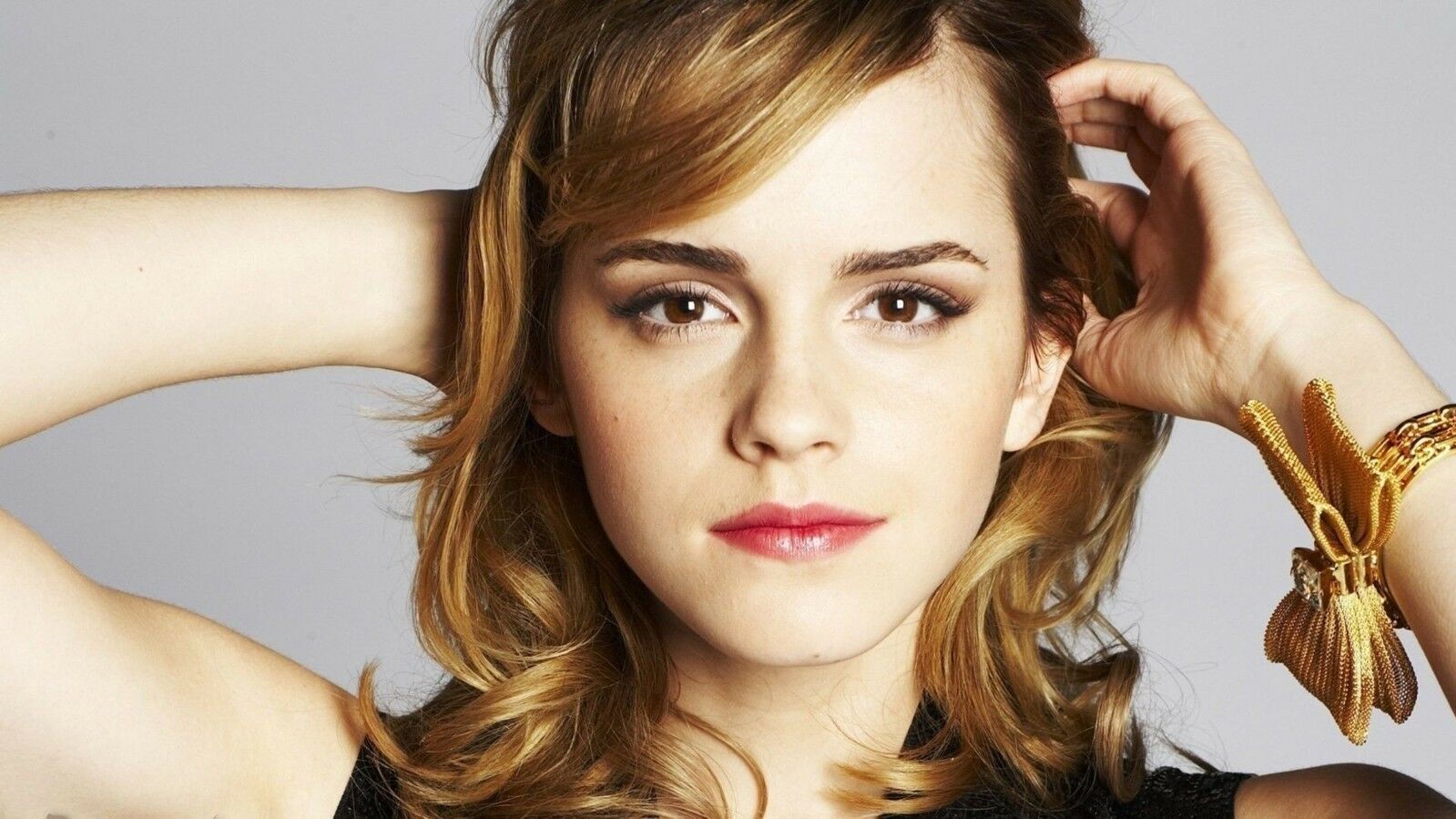 287181 Emma Watson English famous actress PRINT POSTER