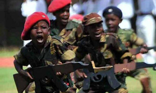 Niños soldado reclutados por paramilitares en Sudán