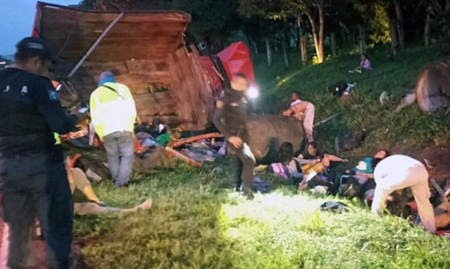 Accidente deja 10 migrantes muertos en el tramo carretero, Pijijiapan- Tonalá
