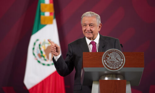 México está a favor de la paz: presidente