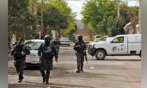 Asesinan a ocho personas y otras tres resultan heridas, en Colima