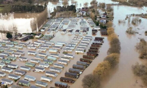 Severas inundaciones azotan Inglaterra