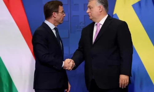 Parlamento de Hungría acepta a Suecia en OTAN
