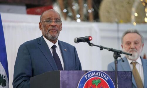 Primer ministro haitiano renuncia a su cargo