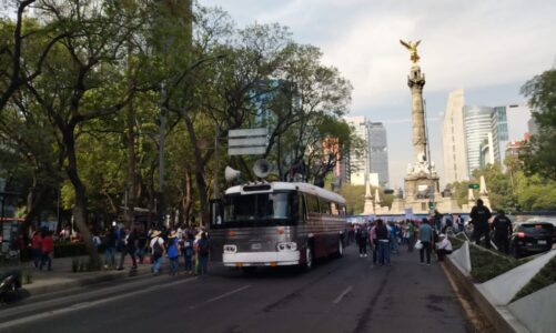 Marcha CNTE hacia Zócalo Capitalino