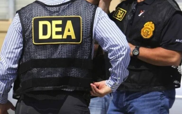 DEA canceló investigación contra AMLO por recibir recursos de un Cártel en 2006