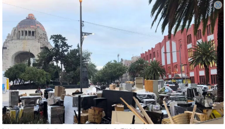 Desalojan escuela de Música frente al Monumento a la Revolución; reportan rapiña de instrumentos