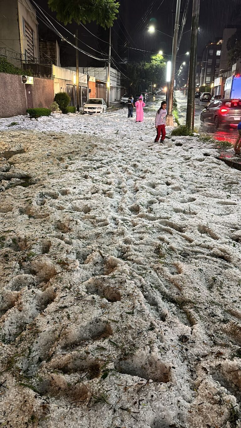 Granizada sorprende a capitalinos