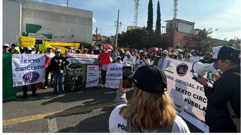 Protestan trabajadores del Poder Judicial en Cámara de Diputados; arranca discusión de reforma