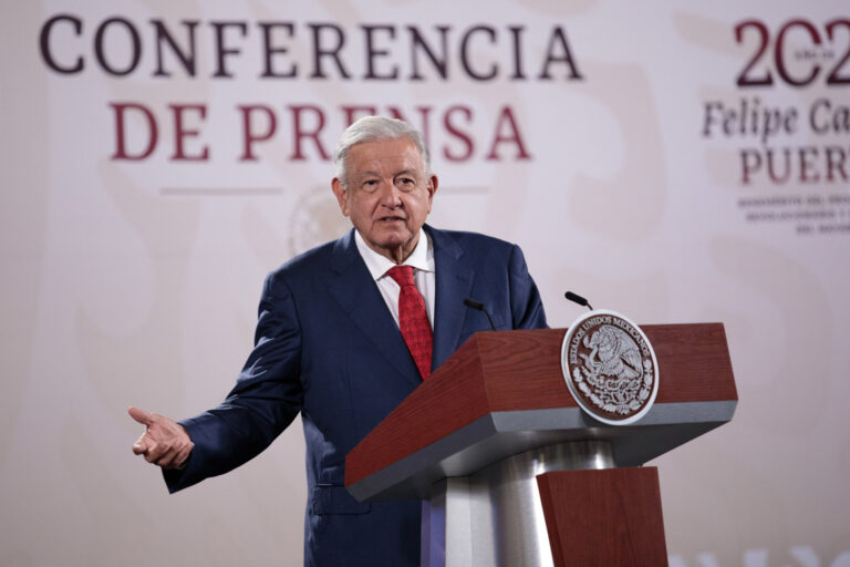 Pausa política con España “tiene que ver con respeto a los pueblos”: AMLO