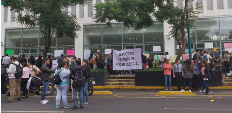 Persisten protestas de trabajadores, del poder judicial de la federación