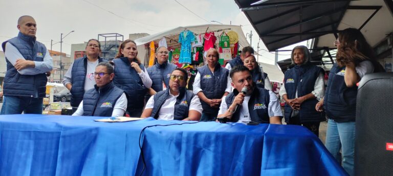 Locatarios de mercados públicos de la alcaldía Cuauhtémoc, exigen respeten su voto