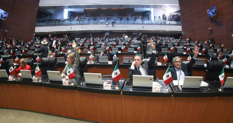 Proponen en el Senado, eliminar pensiones vitalicias a ministros de la SCJN