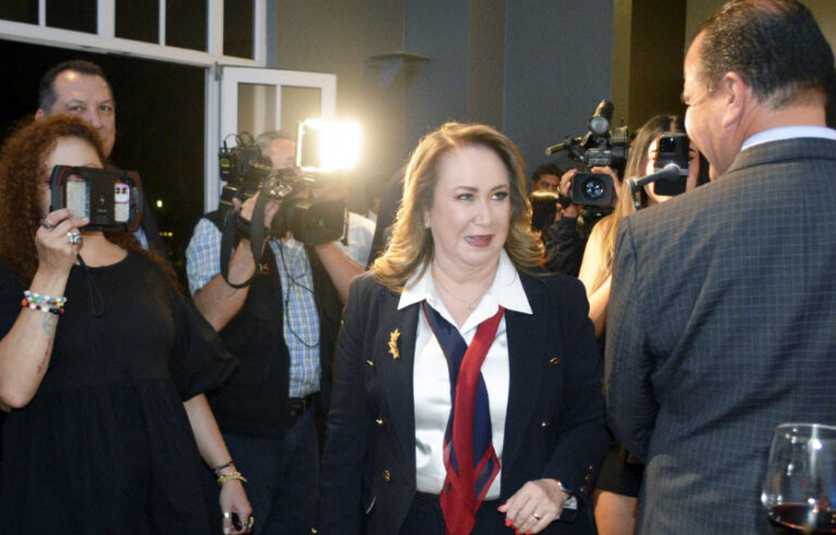 Ministra Yasmín Esquivel Mossa fuerte aspirante a la presidencia, de la SCJN