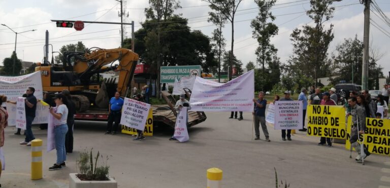 Vecinos exigen que Lago de Guadalupe se respete como santuario