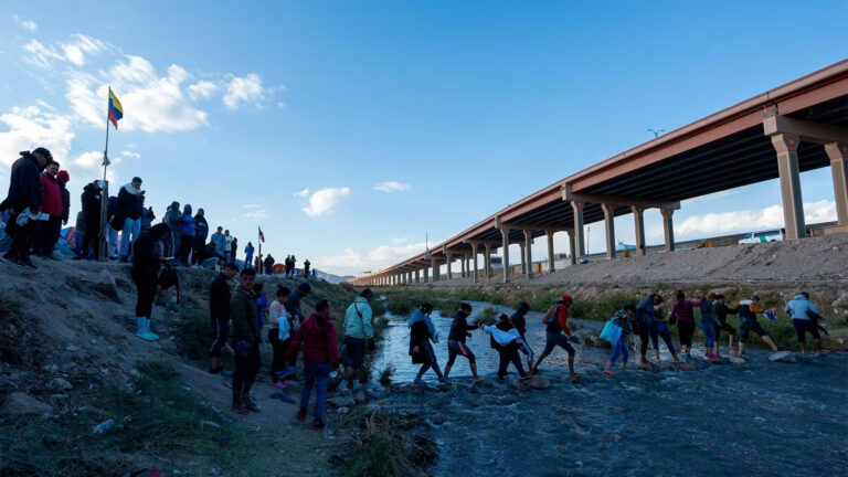 Resistencia civil para impedir nuevos centros de detención en EU