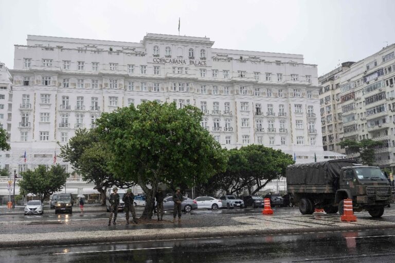 Con tropas, blindados y buques de guerra protegen cumbre del G20 en Brasil