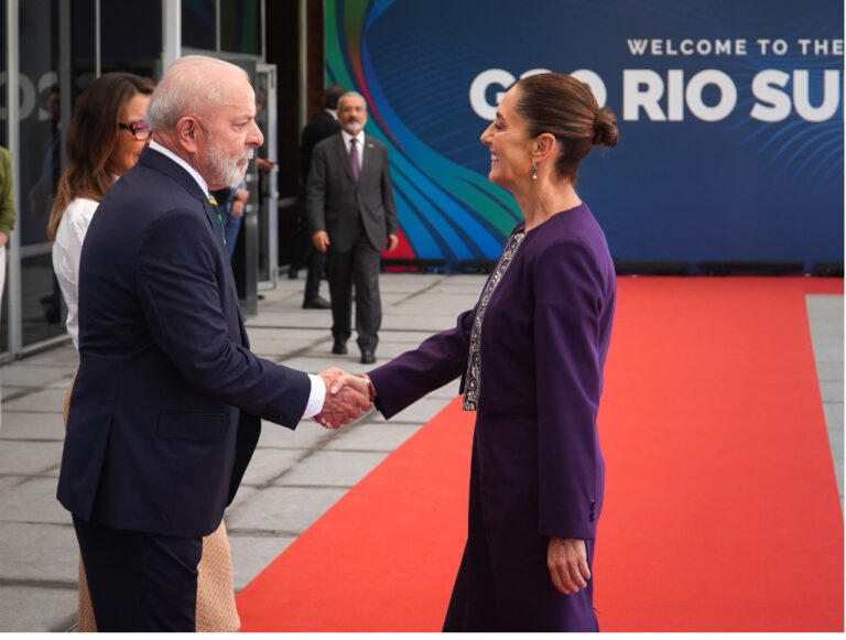 Agenda oficial de la presidenta de México, Claudia Sheinbaum pardo hoy lunes 18 de noviembre