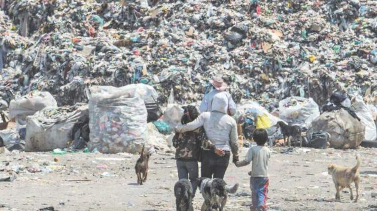 Mal manejo de basura cuesta a México 1.5 billones de pesos