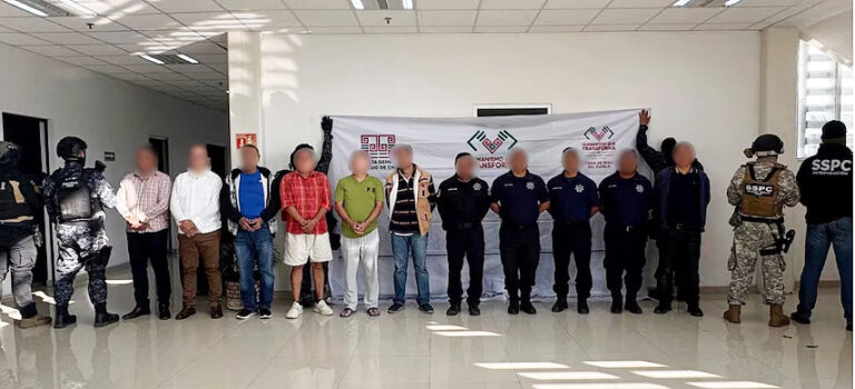 Detienen a más de 50 policías de Chiapas por presuntos vínculos con el narco