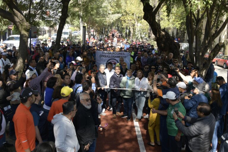 Pedro Rodríguez entrega el Parque Lineal Flamingos en Las Alamedas