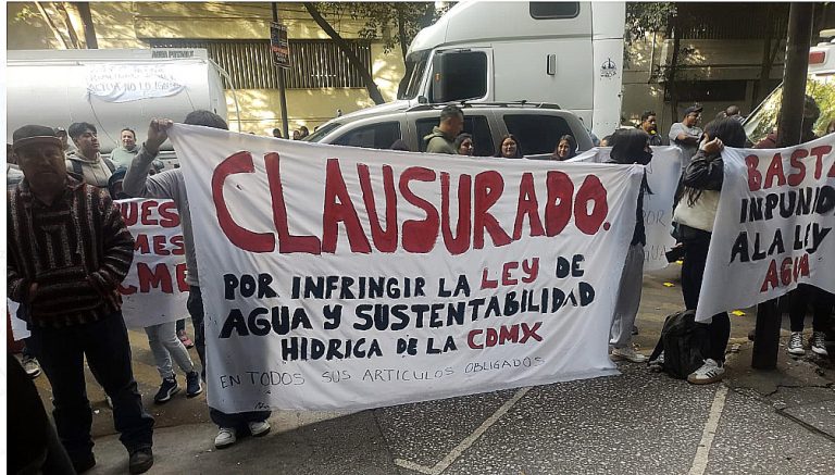 Piperos clausuran oficinas de SEGIAGUA