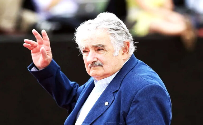 Mujica dice que el cáncer se le expandió al hígado: “Me estoy muriendo”