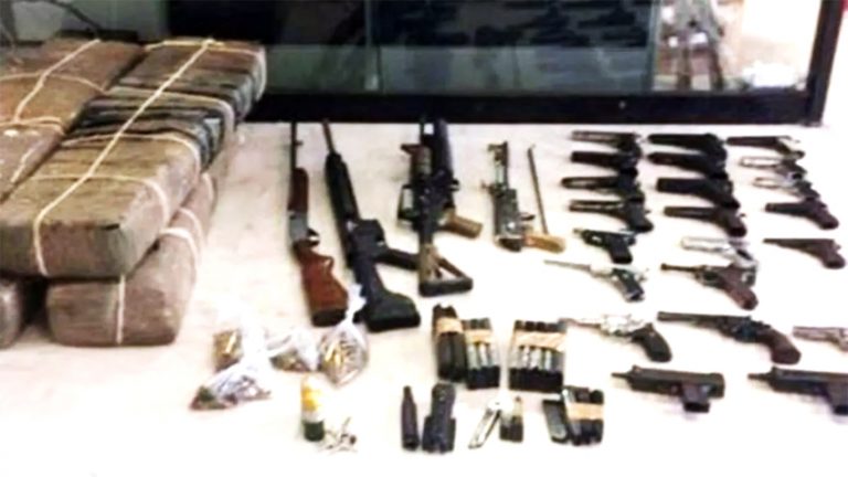 Decomisan Fuerzas Federales, armas, hidrocarburos, drogas y explosivos