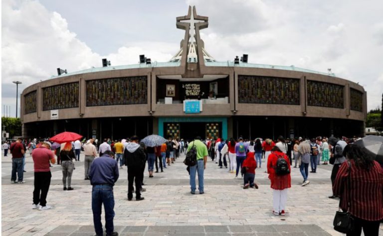 Basílica de Guadalupe realiza jornada de oración por la salud del Papa Francisco