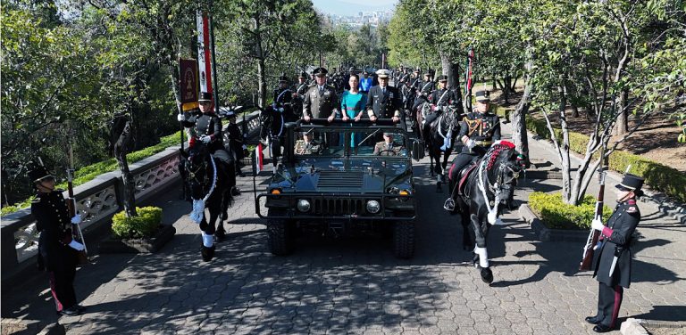 Claudia Sheinbaum encabeza Marcha de la Lealtad