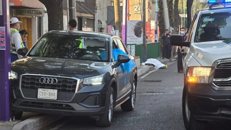 Matan en ataque directo a secretaria particular y asesor de Clara Brugada