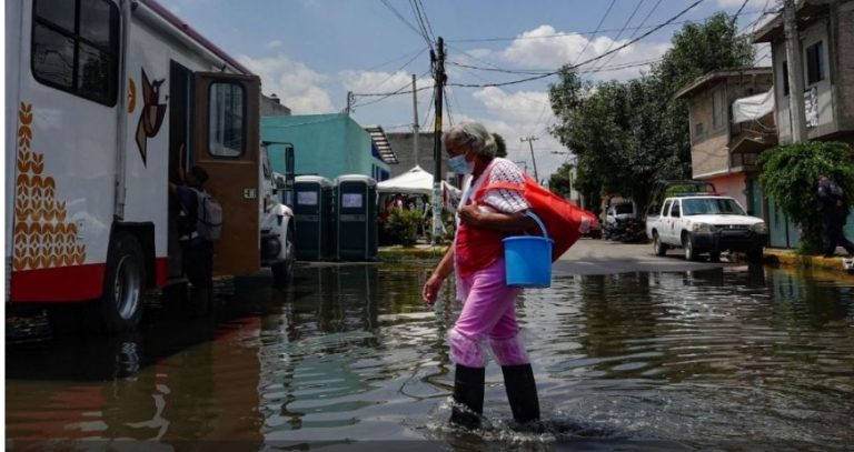 Inundaciones en varios municipios de Edomex tras fuertes lluvias