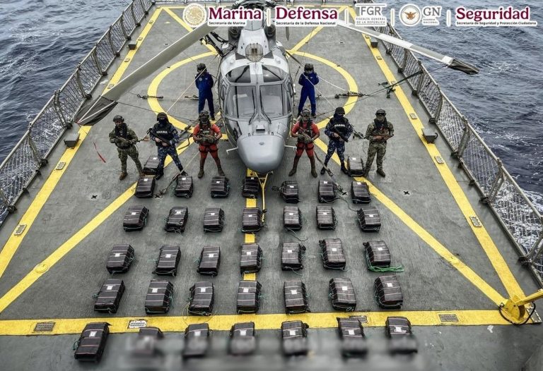 Millonario decomiso de cocaína en costas de Guerrero