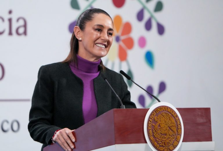 EEUU prevé reducción de impuestos a remesas del 3.5% al 1%; Sheinbaum