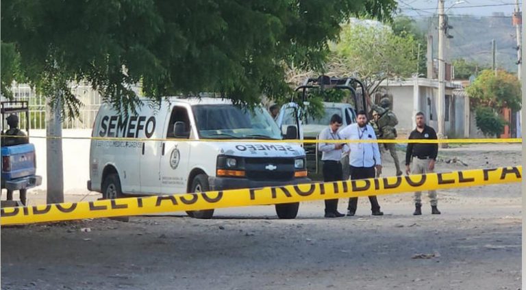 En Sinaloa 16 asesinatos, cuerpos colgados y cuatro militares heridos