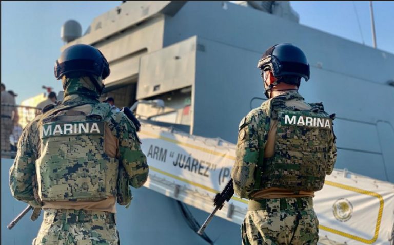 Guerra en Sinaloa alcanza sus días más violentos; marinos son desplegados