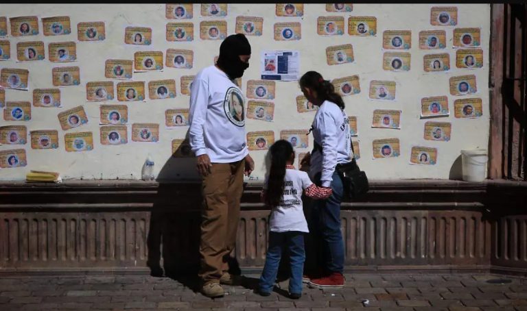 Colectivos de búsqueda piden a jóvenes extremar precauciones, al buscar empleo