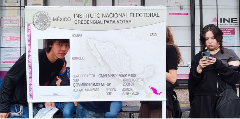 INE aprueba cambios en el modelo de la credencial de elector