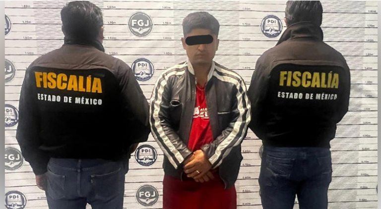 Detienen en flagrancia a extorsionador en Edomex; pedía 100 mil pesos a su ex jefe