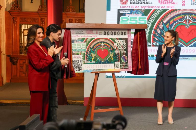 Obliga Gobierno a trabajadores comprar boletos de LN para recaudar 800 mdp