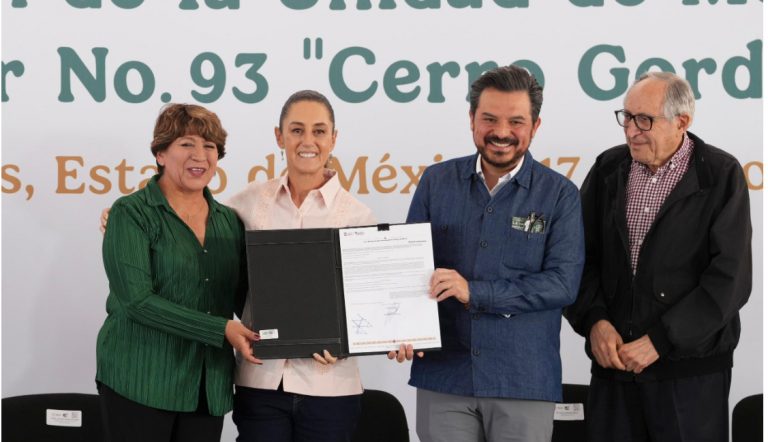 Sheinbaum y Delfina Gómez inauguran clínica 93 en Ecatepec, Estado de México