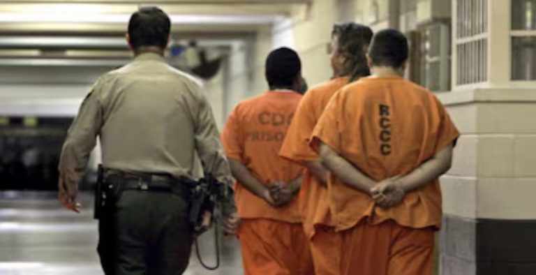 Estadounidenses 8 de cada 10 presos en EU por tráfico de fentanilo