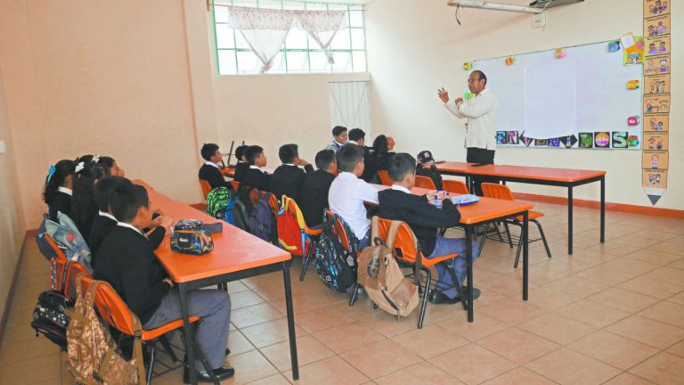 Este ciclo se redujo la matrícula escolar pública 1.6%; crece privada 0.5%