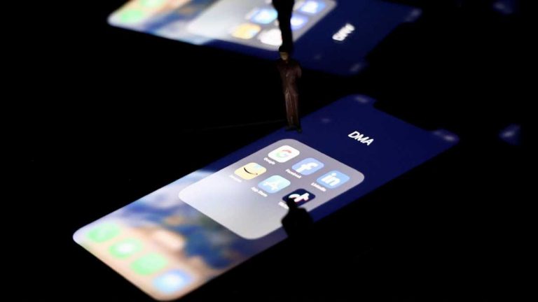 Rechazan que plataformas digitales se conecten al SAT