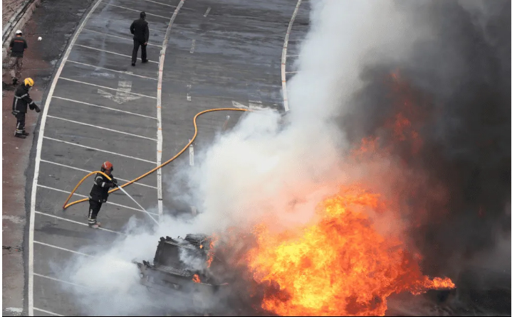 Senado exige un marco legal más riguroso para pipas y trailers, en CdMx